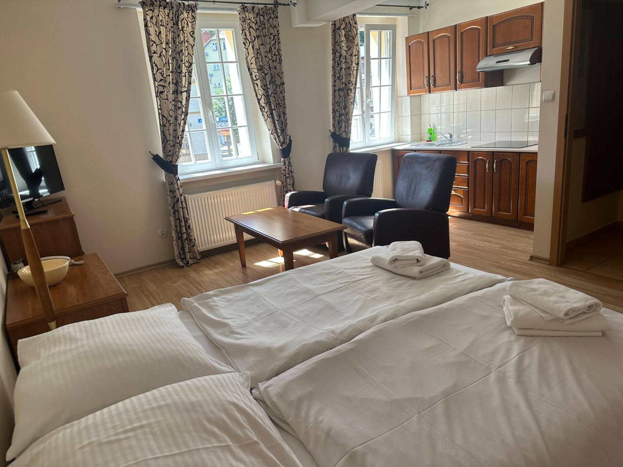 Polonia Hotel Kudowa Zdroj Ngoại thất bức ảnh