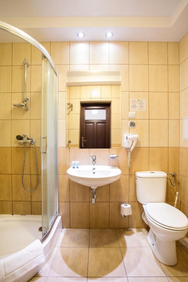 Polonia Hotel Kudowa Zdroj Ngoại thất bức ảnh
