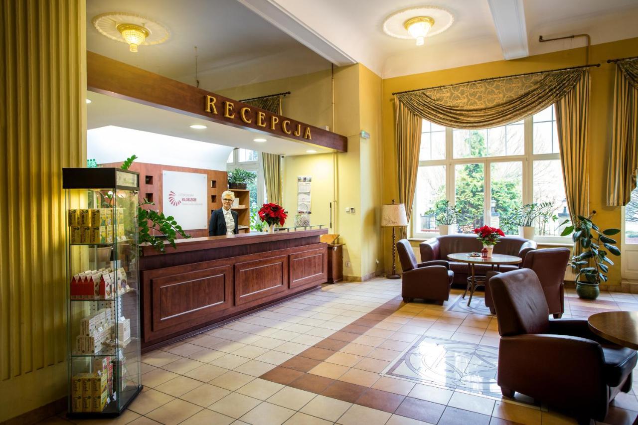 Polonia Hotel Kudowa Zdroj Ngoại thất bức ảnh