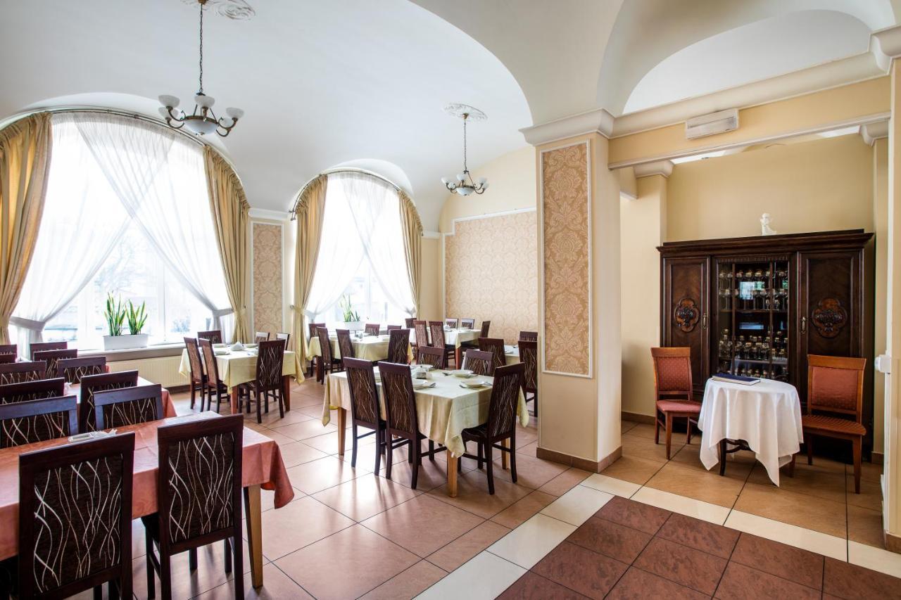 Polonia Hotel Kudowa Zdroj Ngoại thất bức ảnh